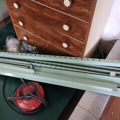 金属ラック　頑丈　倉庫など　本棚　の画像