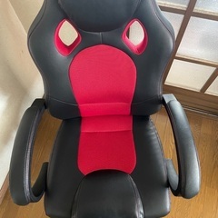 美品　ゲーミングチェアの画像