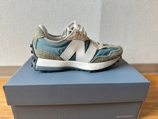 New Balance（ニューバランス）327 スニーカー（ユニセックス）