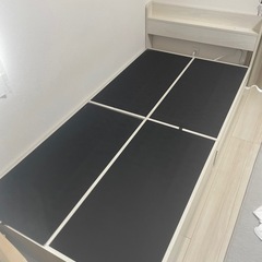 ベッド
