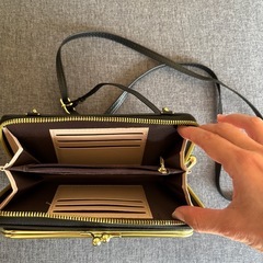 キルティング スマホ、お財布ショルダー 黒の画像