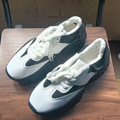 新品 23cm レディース スニーカー ホワイト 厚底 シューズ...