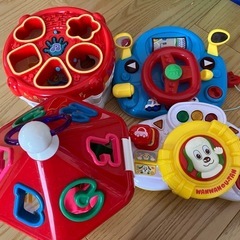 かたち合わせ　ハンドル　おもちゃ　知育玩具