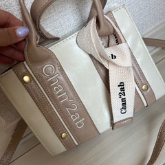 ショルダーバッグ新品の画像