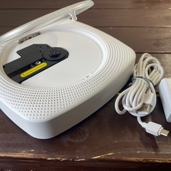 稼働品！CDプレーヤー　電源付き