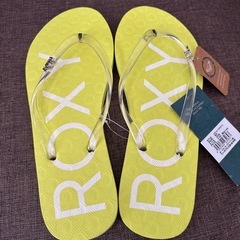 新品　ビーチサンダル　ロキシー　　の画像