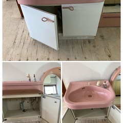 ピンクの可愛い洗面化粧台　上下セットの画像