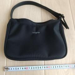 【新品同様】VALENTINO ROSSI バッグ ＊ブラック　マチ大きいです！の画像