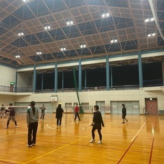 バドミントンやろうよ🏸