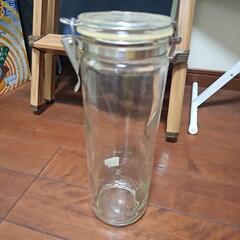 ガラス製保存容器