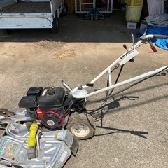 ウィングモア畔草刈り機