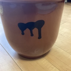 漬物容器3号(5.4L)と漬物石2.5kgの画像