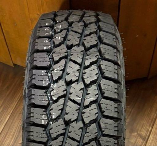 16インチ⭐️ハイエース用⭐️ヨコハマAT4✨新作⭐️車検対応⭐️マットブロンズ⭐️新品 16インチ⭐️ハイエース用⭐️ヨコハマAT4✨新作⭐️車検対応