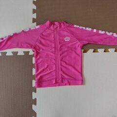 ラッシュガード90