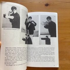 📚【激レア！ブルース・リーBruce Lee’s Fighting Method 4冊セット＋KARATE雑誌（英語）】📚の画像