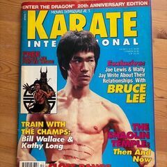 📚【激レア！ブルース・リーBruce Lee’s Fighting Method 4冊セット＋KARATE雑誌（英語）】📚の画像
