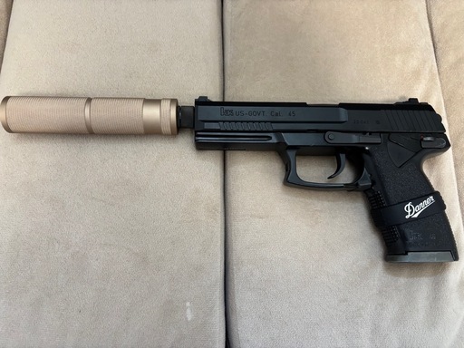 東京マルイ　SOCOM MK23 ［ロングバレルカスタム］サプレッサー付き