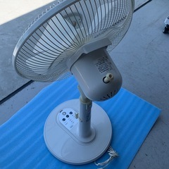 決まりました、ユアサ扇風機　リモコン付の画像