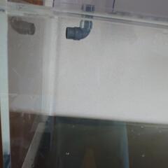 180cm アクリル水槽の画像
