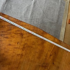天然木材ローテーブルの画像