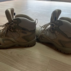 登山　ブーツ　レディースの画像