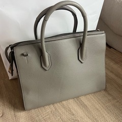 フルラ　ハンドバッグの画像