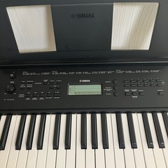 YAMAHA PSR-E-360 キーボード スタンド付の画像