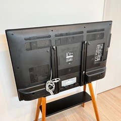 【美品】木製スタンド付き　SHARP AQUOS　の画像
