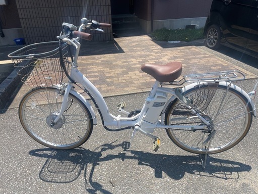 充実の品 2024年3月購入の電動アシスト自転車 西鉄新宮の電動 (お芋) 自転車本体