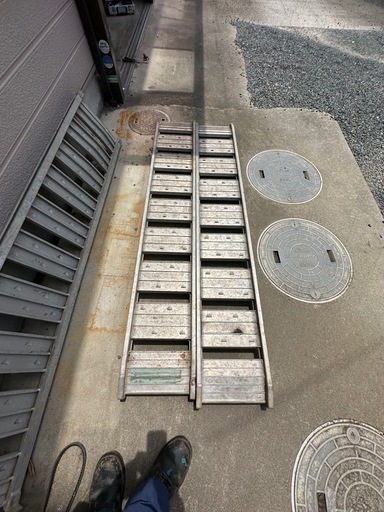 アルミブリッジ