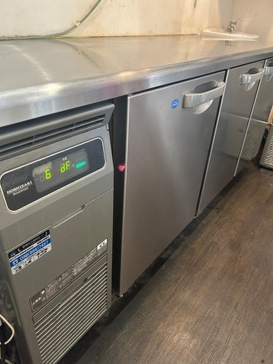 【購入注意点有り・ホシザキ】テーブル形冷凍冷蔵庫