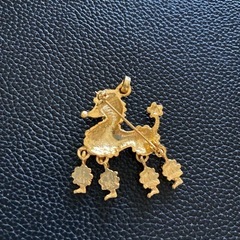 トイプードル ブローチの画像
