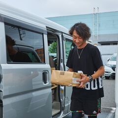【日給保証22,700円】Amazonオフィシャル配送サービスパートナー／軽貨物ドライバー募集◎未経験OK！車なしOK！週払いも対応の画像