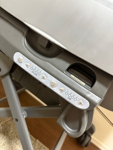 combi 自動バウンサー