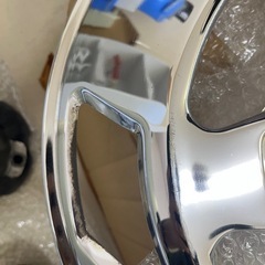 三菱フソウキャンターホイルカバーの画像