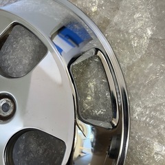 三菱フソウキャンターホイルカバーの画像