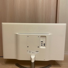 LG モニター 本体 27UD68 27型の画像
