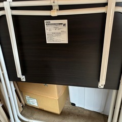 《ニトリ》折りたたみデスクの画像