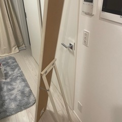 鏡の画像