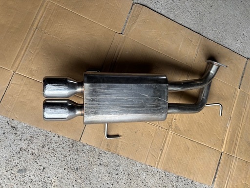 格安！日産F50 シーマ中間ストレートマフラー引き取り希望！