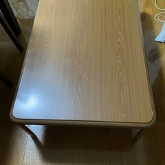 折りたたみローテーブルの画像