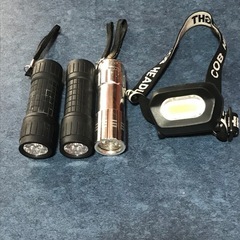 懐中電灯4つ(ダイソー商品)
