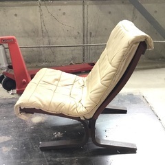 【中古】くつろぎハイバックチェア 1台（天然木製／1人掛けソファー）現地販売中！※条件変更につき再掲の画像