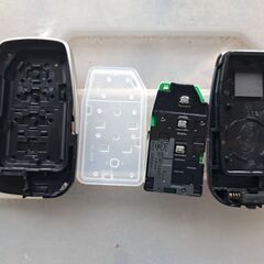 ランドクルーザープラドのスマートキーの画像