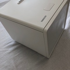 山善 キューブ型炊飯器　ホワイトの画像