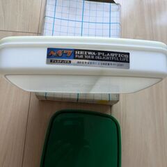 古い弁当箱　薄型の画像