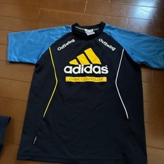 ティシャツ