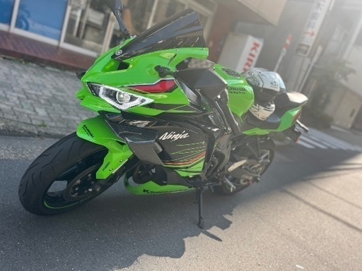 通販 送料無料  Kawasaki 木場のカワサキの (もんちっち) 最終値下げ‼️ ZX4RR その他