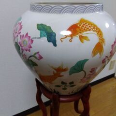 フランクリンミント 金魚の花瓶 台つきの画像