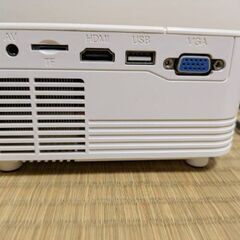 POYANK プロジェクター HDMIケーブル付の画像